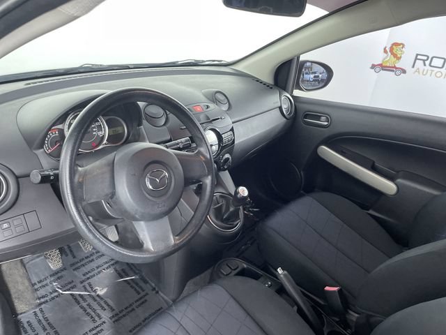 Used 2013 MAZDA MAZDA2 Sport FWD image 19