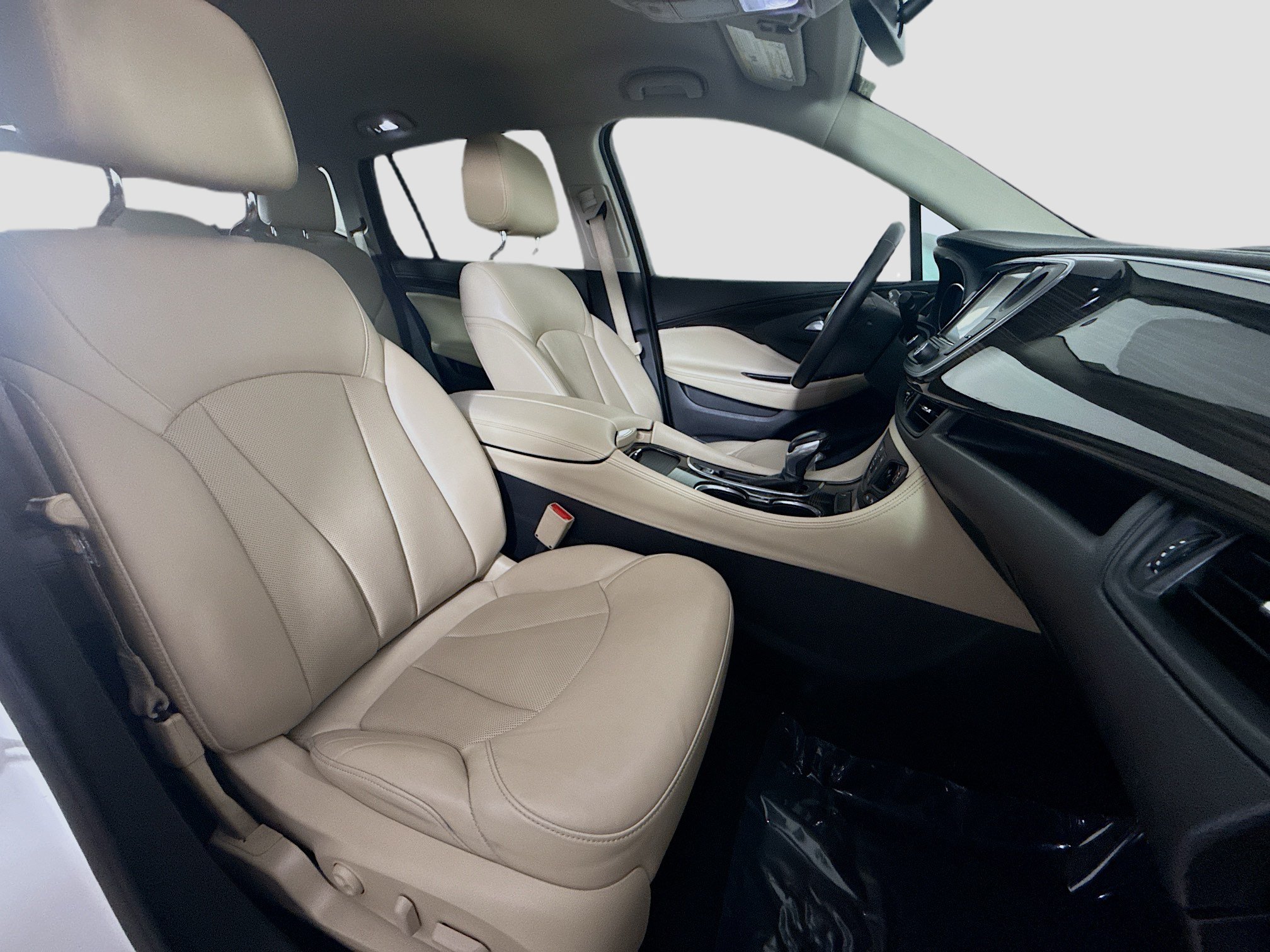 Used 2020 Buick Envision Essence FWD image 29