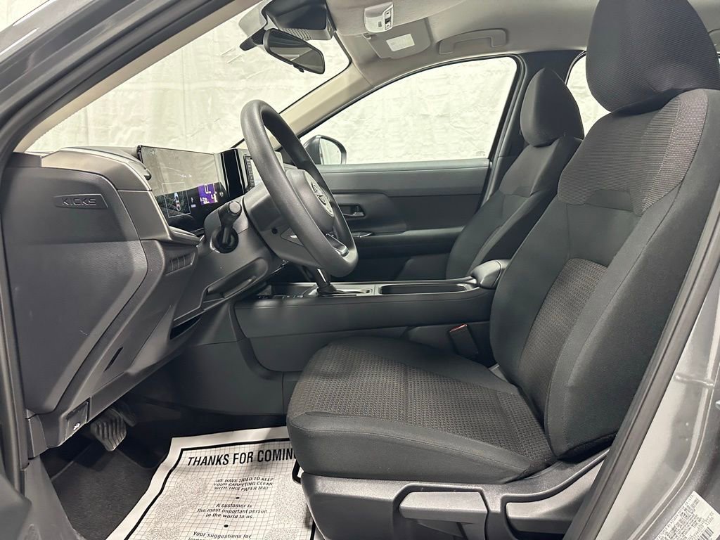 Used 2025 Nissan Kicks S AWD/4WD image 14