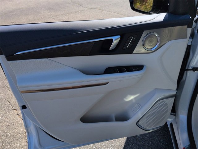 New 2026 Buick Enclave Avenir w/ Super Cruise Package image 23