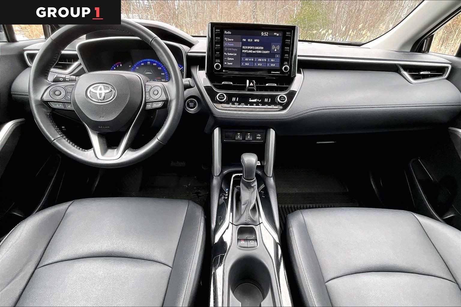 Certified 2022 Toyota Corolla Cross XLE w/ Convenience Package image 15