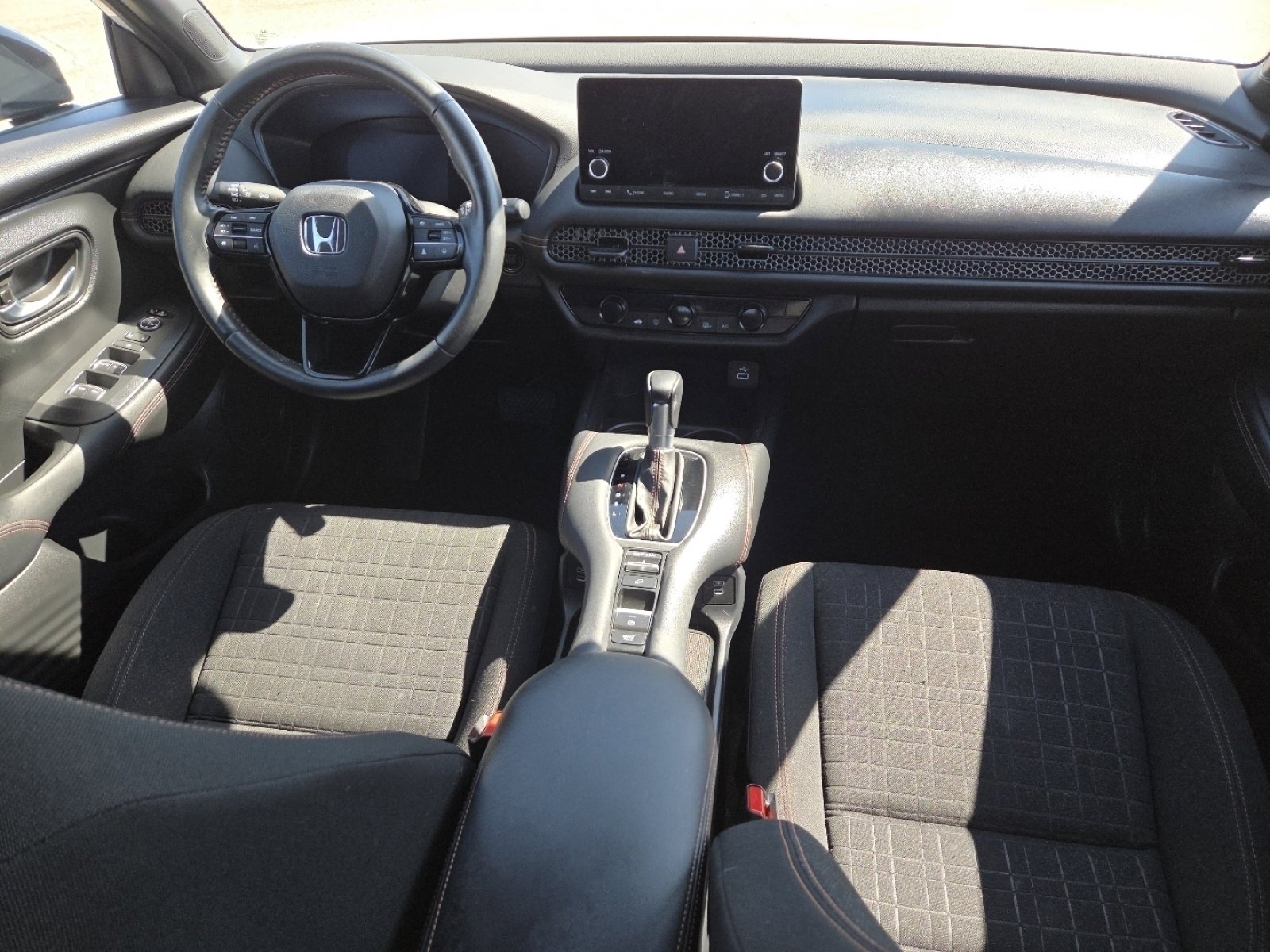 Used 2024 Honda HR-V Sport image 23