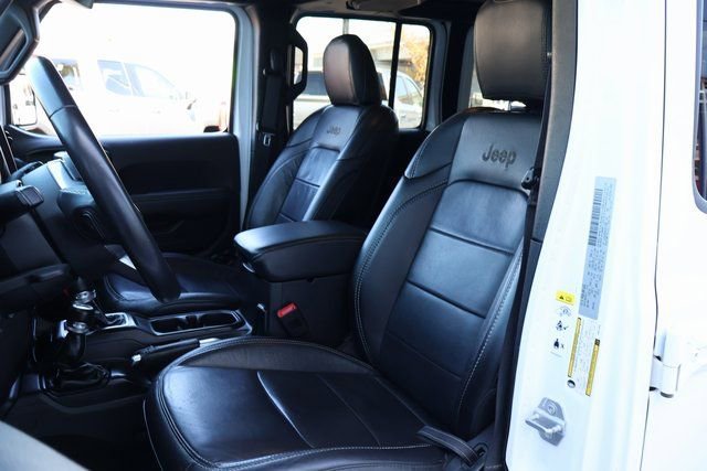 Used 2019 Jeep Wrangler Unlimited Sahara w/ Quick Order Package 24M Moab image 9