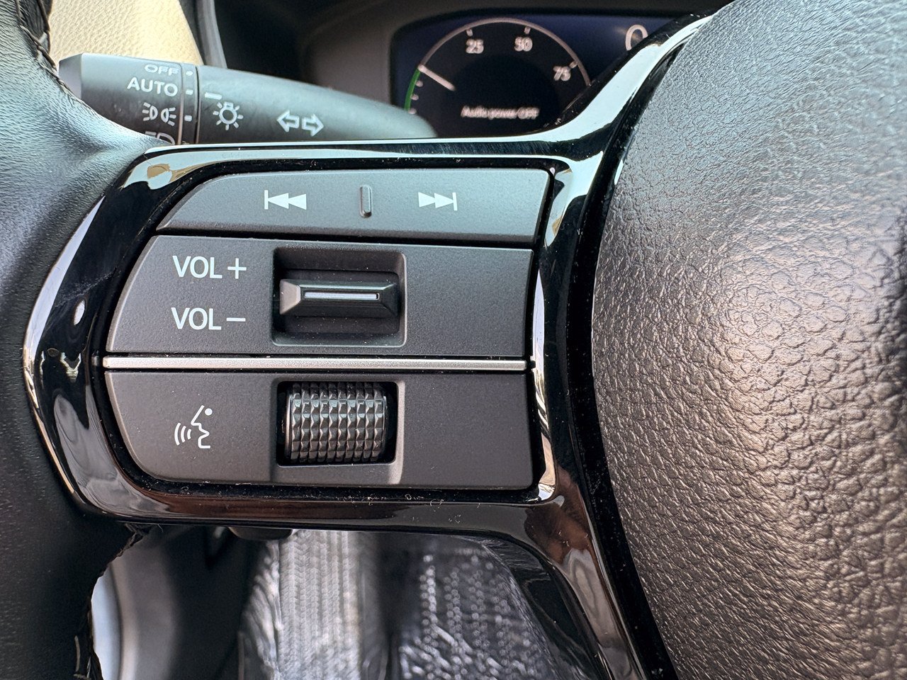 Certified 2025 Honda Civic Sport Touring image 25