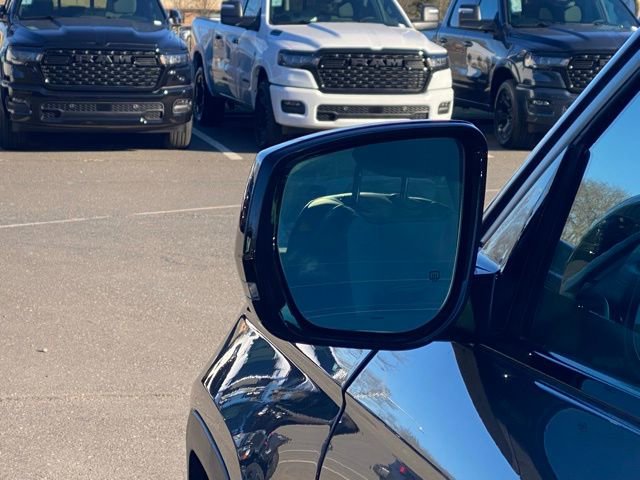 New 2026 Jeep Grand Cherokee Altitude image 12