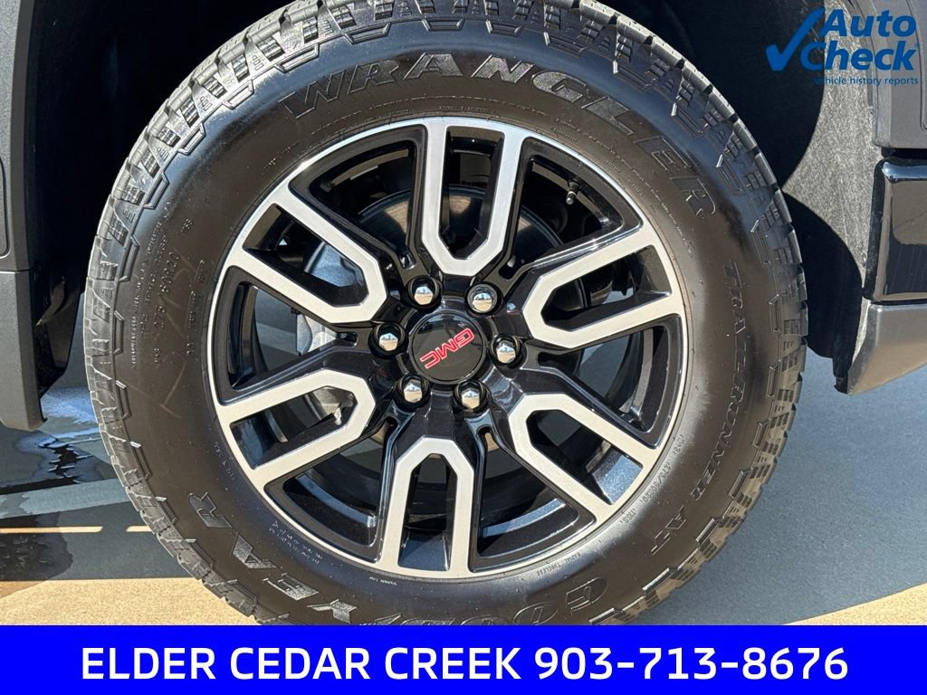 Used 2026 GMC Sierra 1500 AT4 w/ AT4 Premium Package AWD/4WD image 10