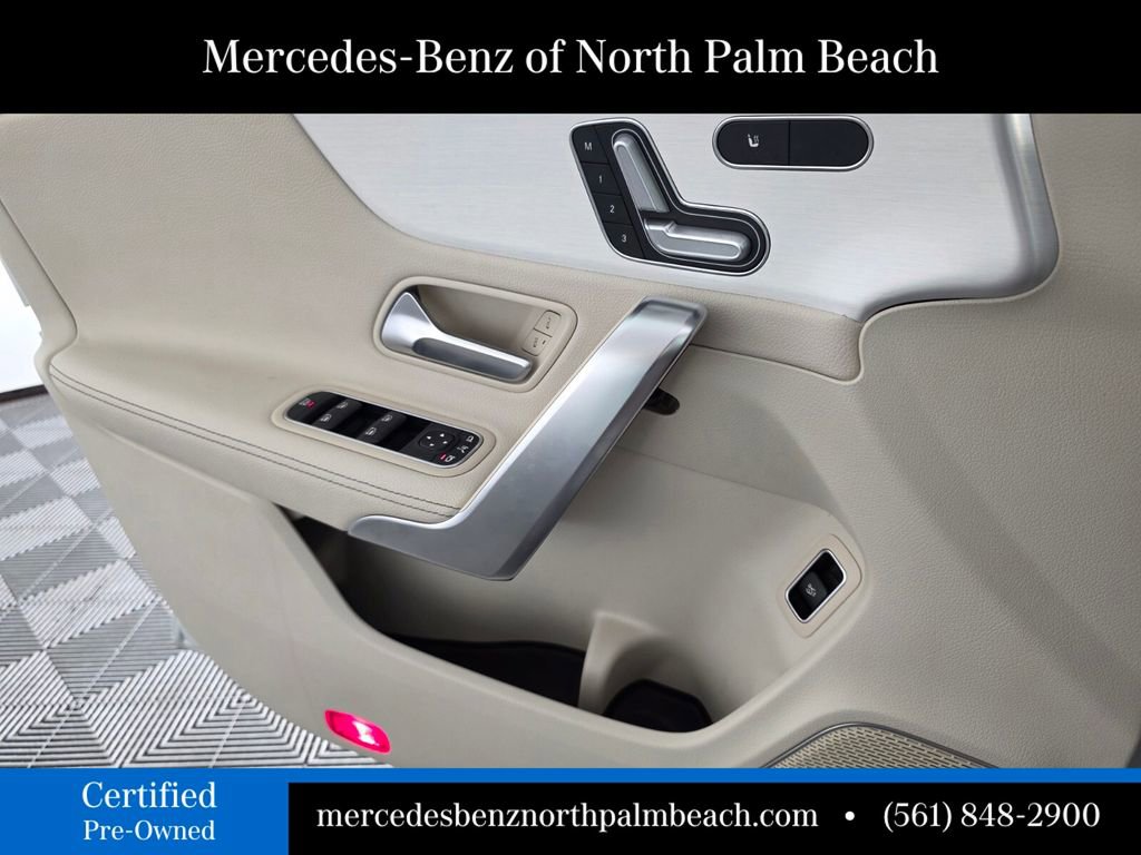 Certified 2023 Mercedes-Benz CLA 250 4MATIC image 25