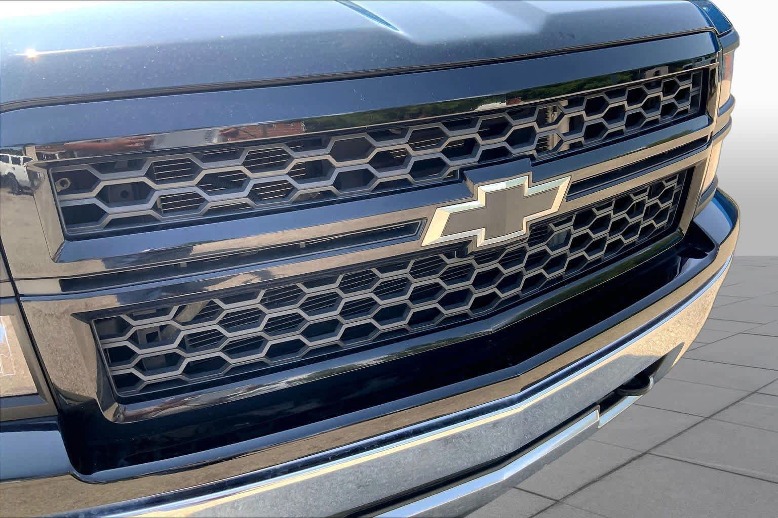 Used 2015 Chevrolet Silverado 1500 LTZ w/ Max Trailering Package AWD/4WD image 30