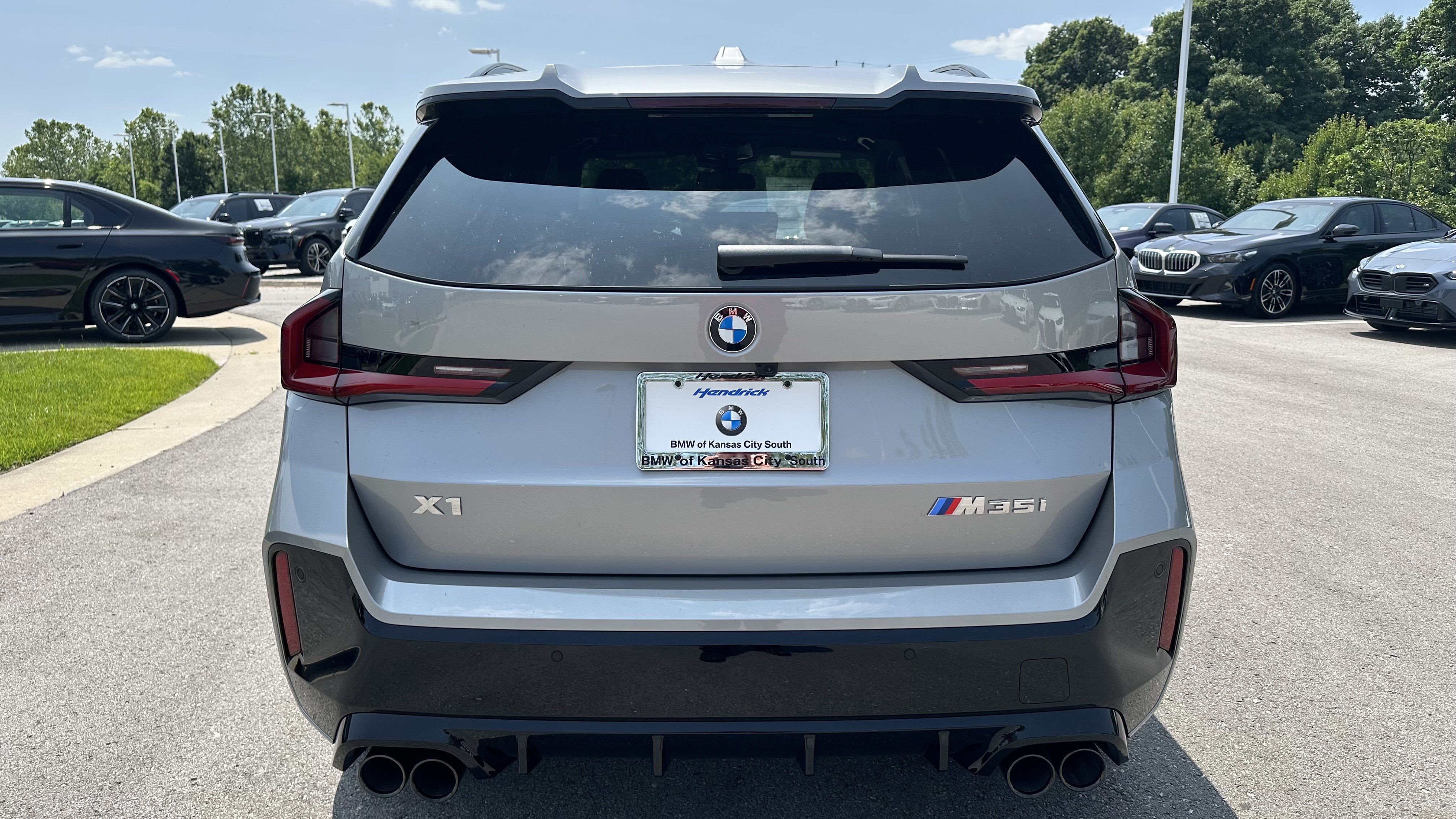 Used 2025 BMW X1 M35i w/ Premium Package AWD/4WD image 9