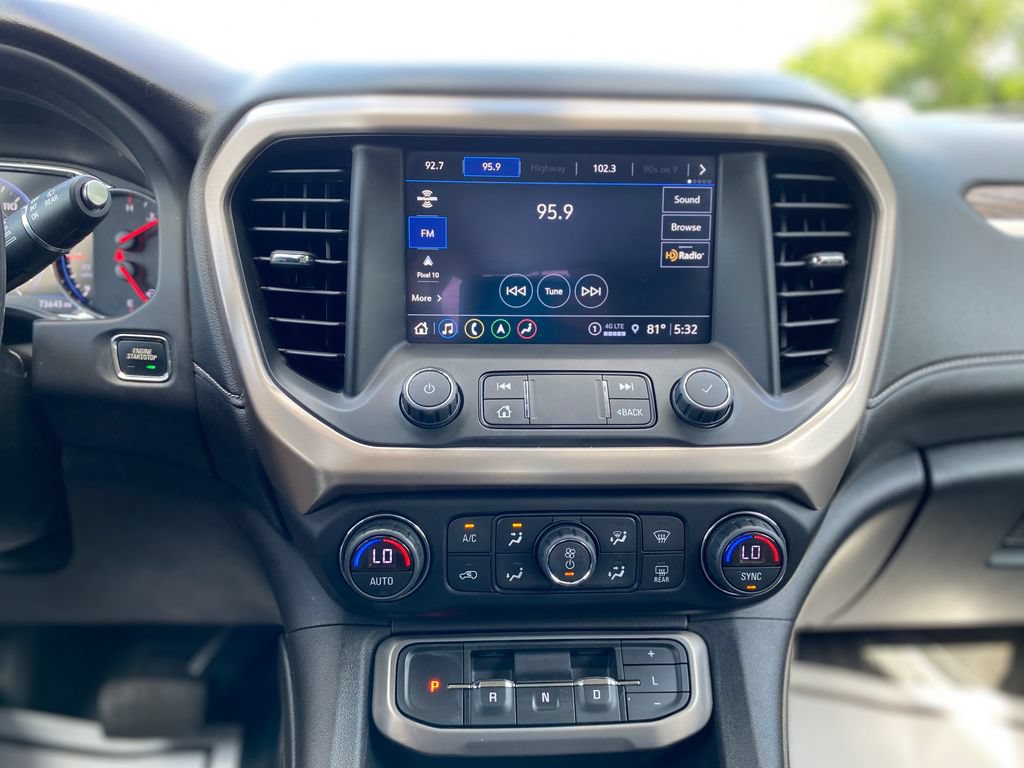 Used 2021 GMC Acadia Denali w/ Denali Ultimate Package AWD/4WD image 25