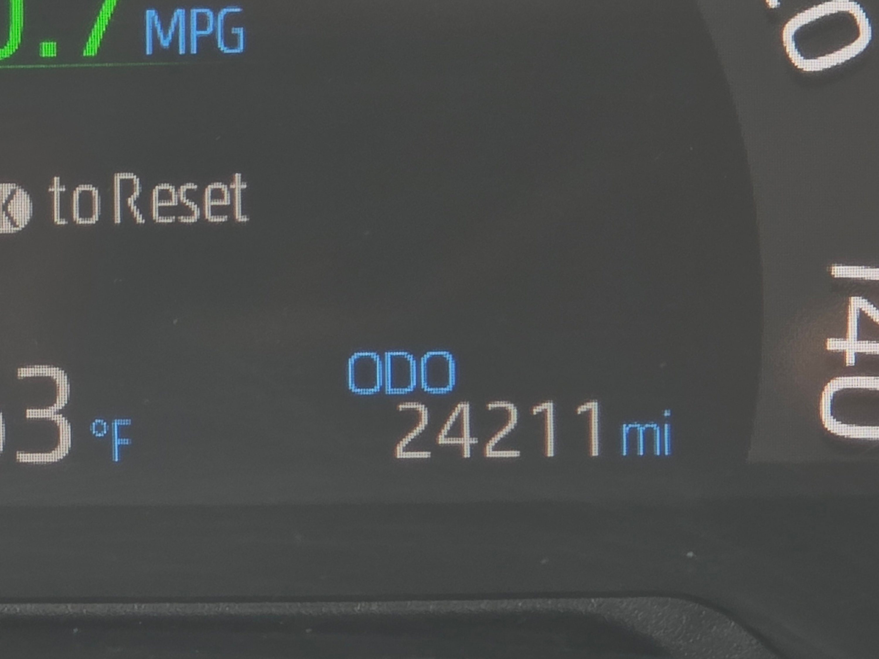 Used 2025 Toyota RAV4 LE AWD/4WD image 37