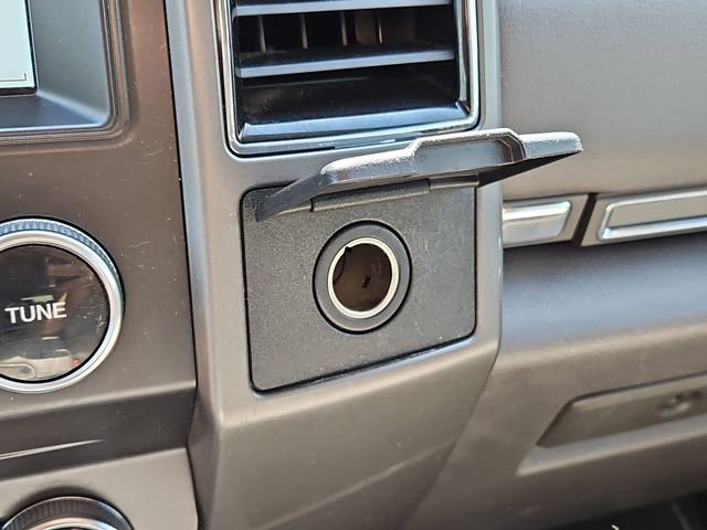 Used 2018 Ford Expedition Max XLT w/ Equipment Group 202A RWD image 49