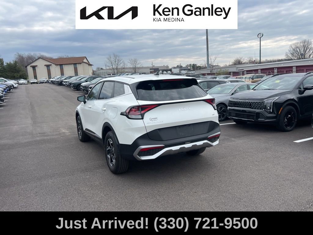Certified 2025 Kia Sportage LX image 7