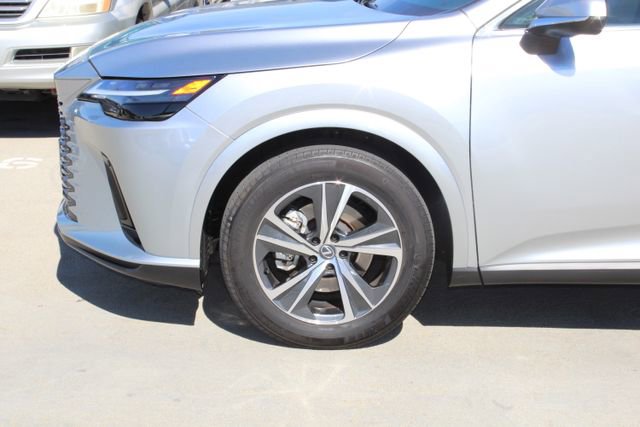 Certified 2023 Lexus RX 350 Premium w/ Accessory Package (Z1) image 4