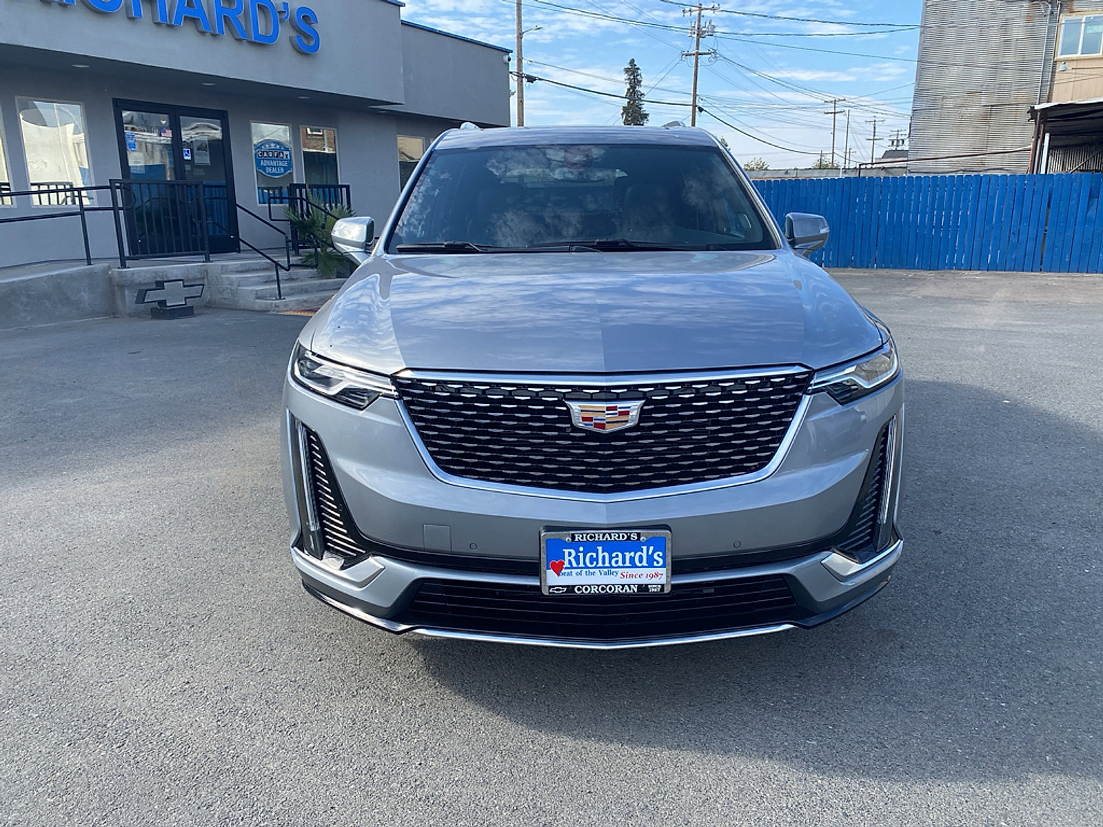 Used 2025 Cadillac XT6 Premium Luxury FWD image 10