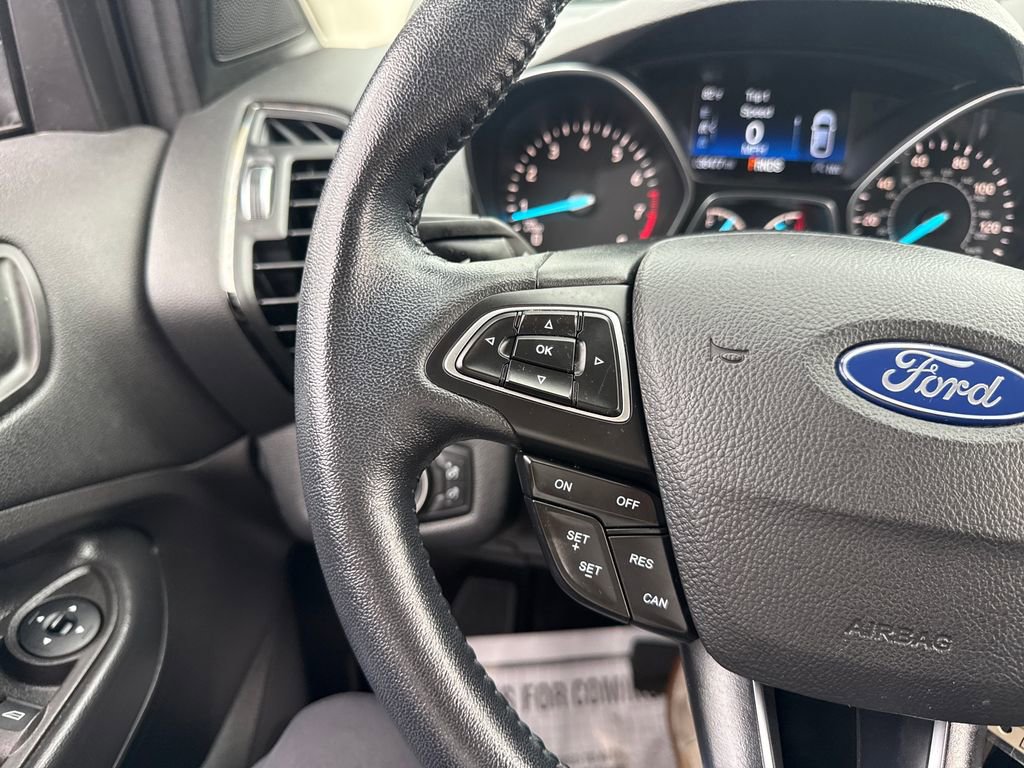 Used 2018 Ford Escape SEL FWD image 30