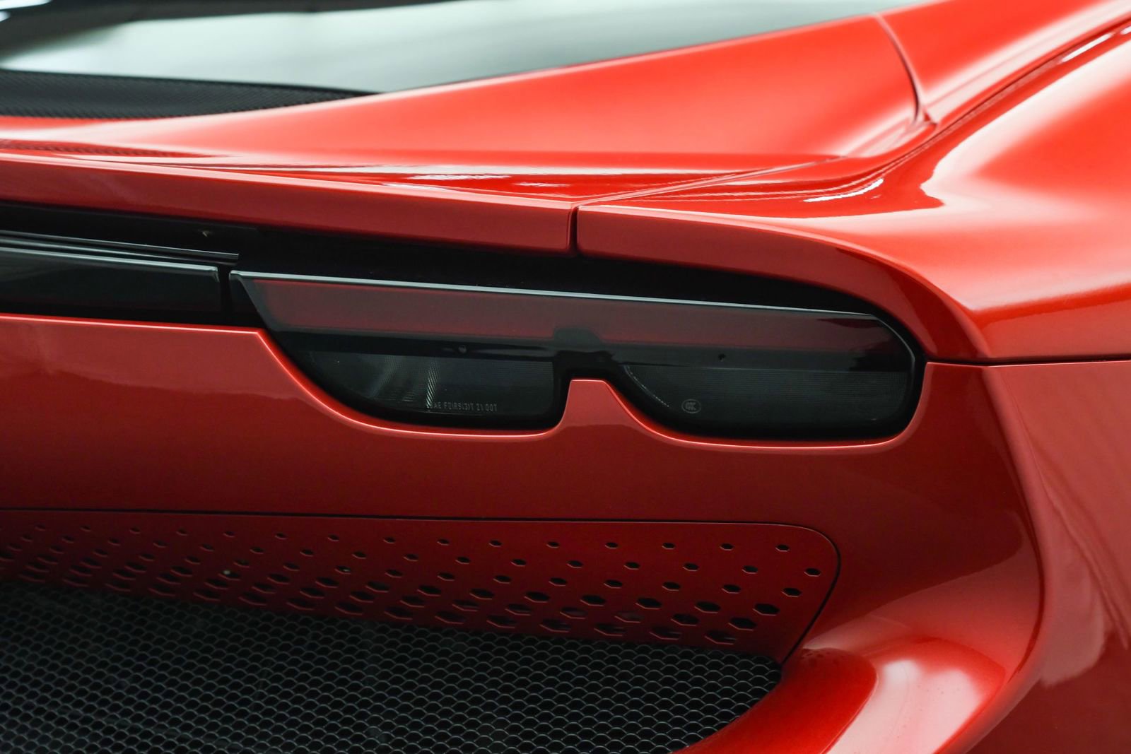 Used 2025 Ferrari 296 GTB RWD image 14