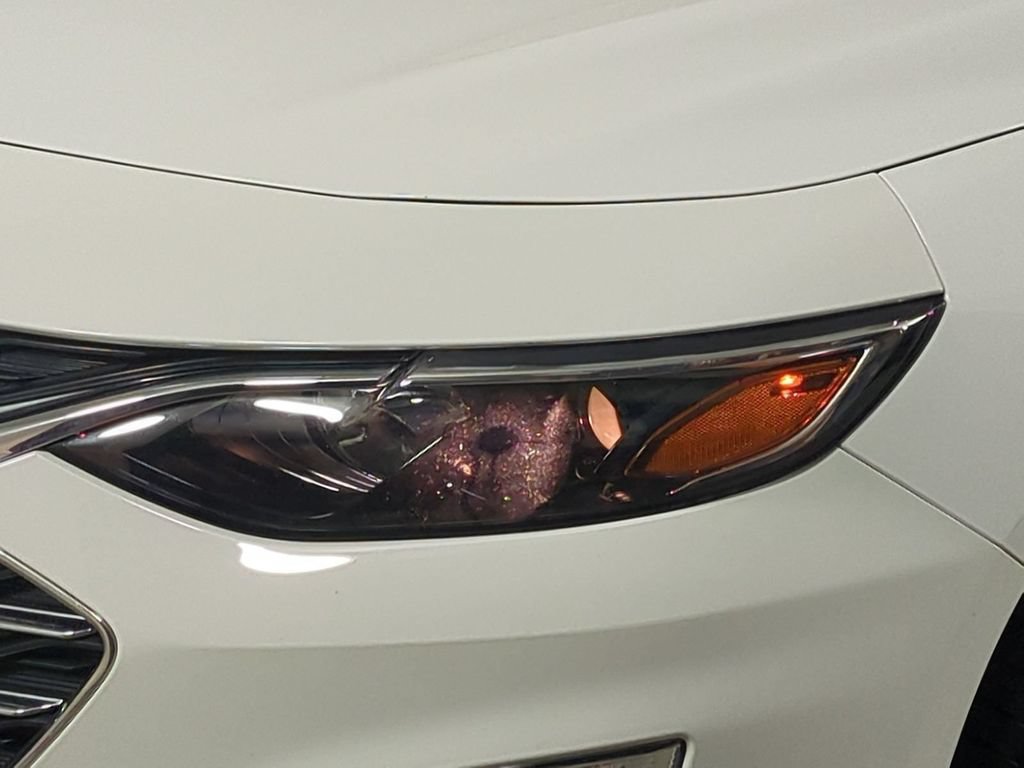 Used 2025 Chevrolet Malibu LT FWD image 10