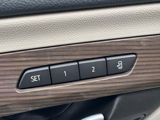 Used 2022 GMC Terrain Denali w/ Denali Premium Package image 14