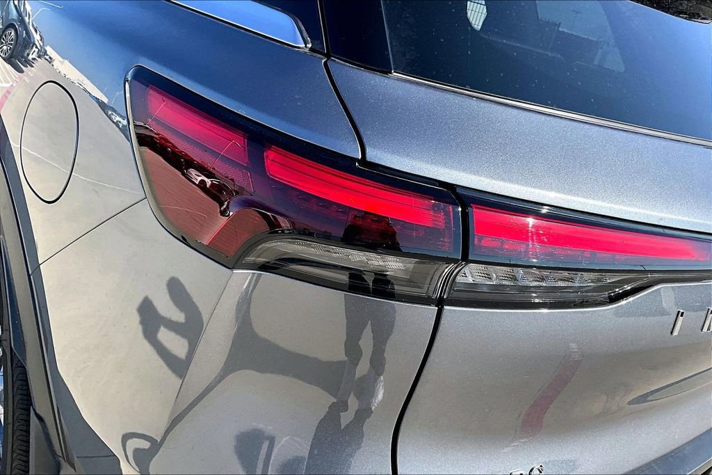 Certified 2025 INFINITI QX60 Luxe image 42