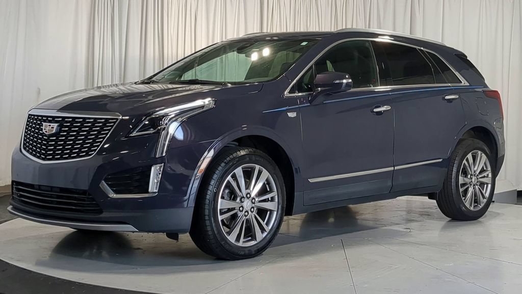 Used 2024 Cadillac XT5 Premium Luxury AWD/4WD image 4