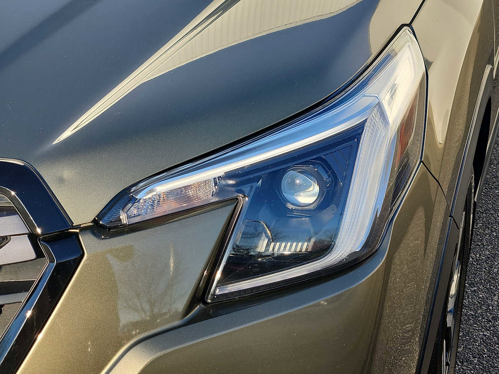 Used 2022 Subaru Forester Limited image 9