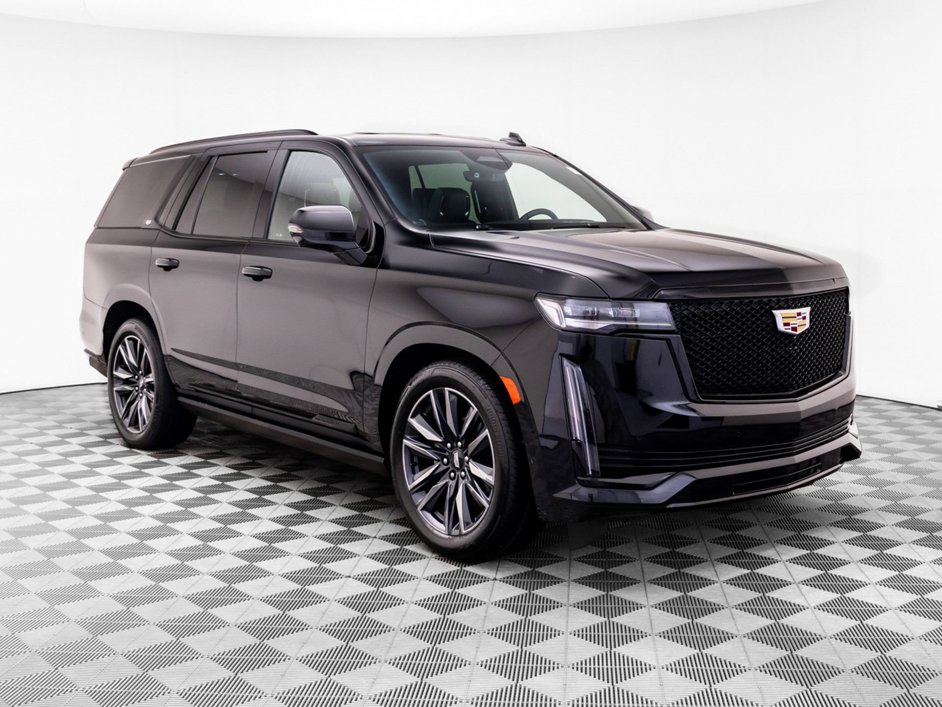 Certified 2024 Cadillac Escalade Sport w/ Touring Package AWD/4WD image 9