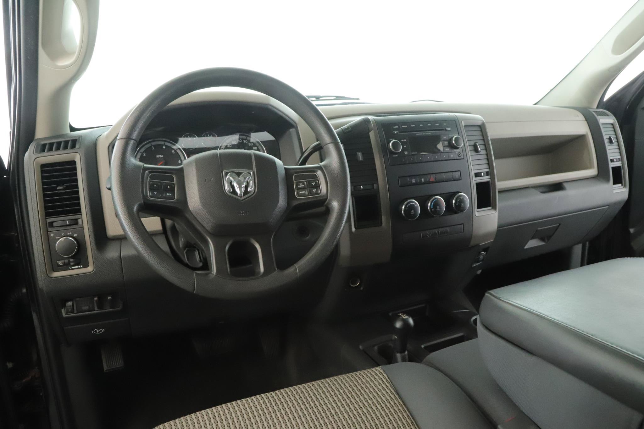 Used 2012 RAM 2500 ST w/ Chrome Appearance Group AWD/4WD image 2
