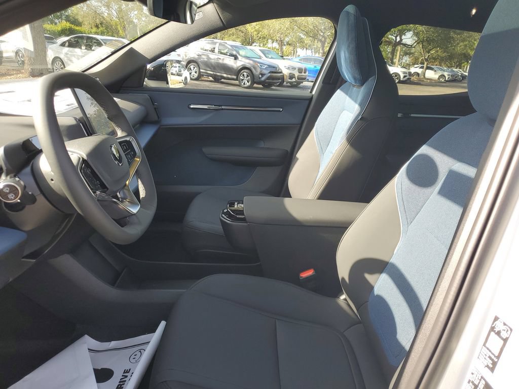 New 2026 Volvo EX30 Plus w/ Protection Package AWD/4WD image 8