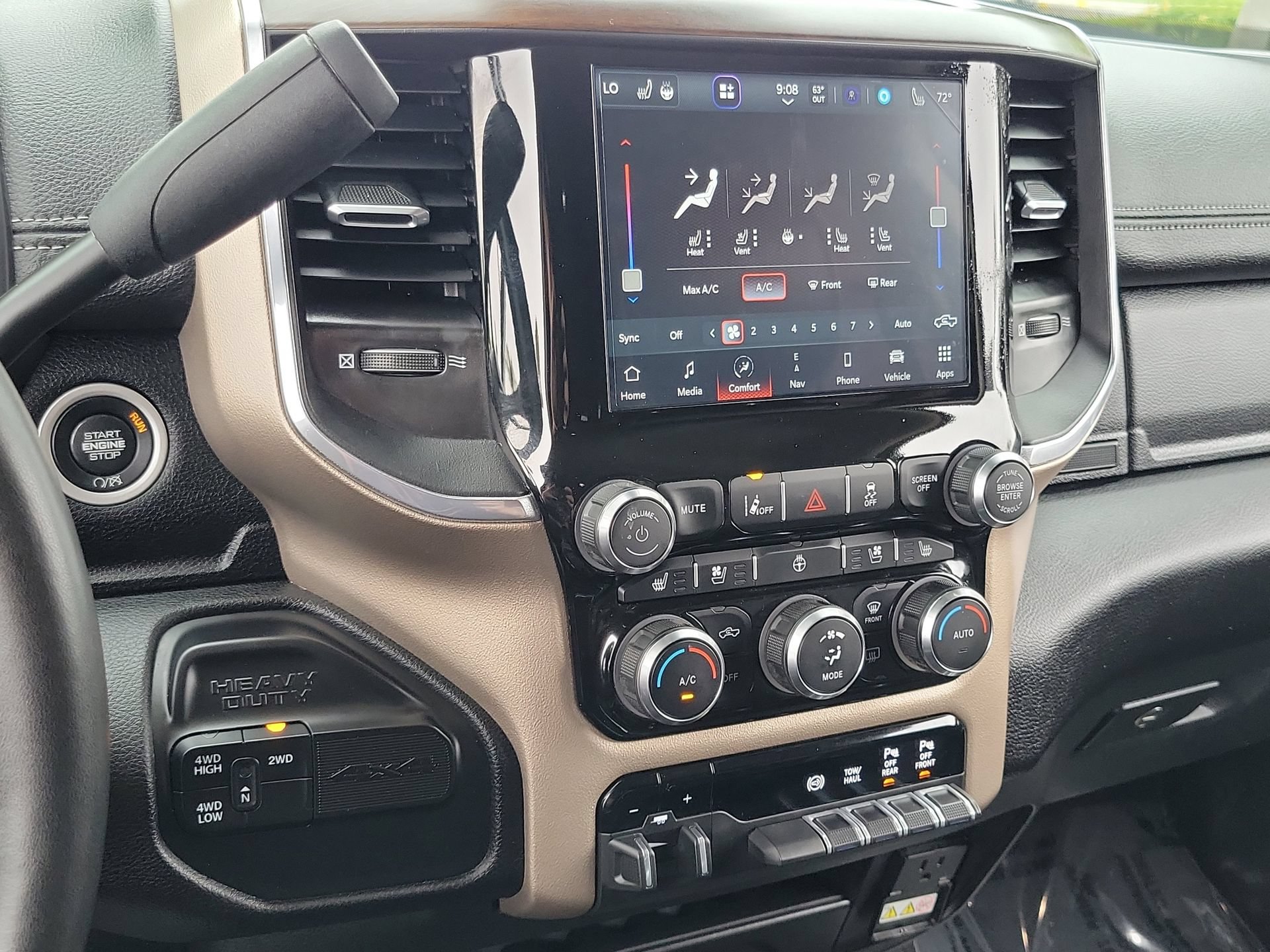 Certified 2024 RAM 2500 Laramie w/ Safety Group AWD/4WD image 12