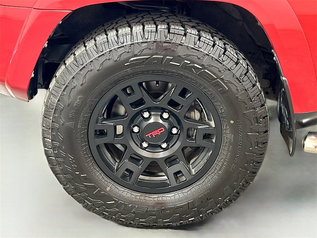 Used 2023 Toyota 4Runner TRD Off-Road Premium image 29