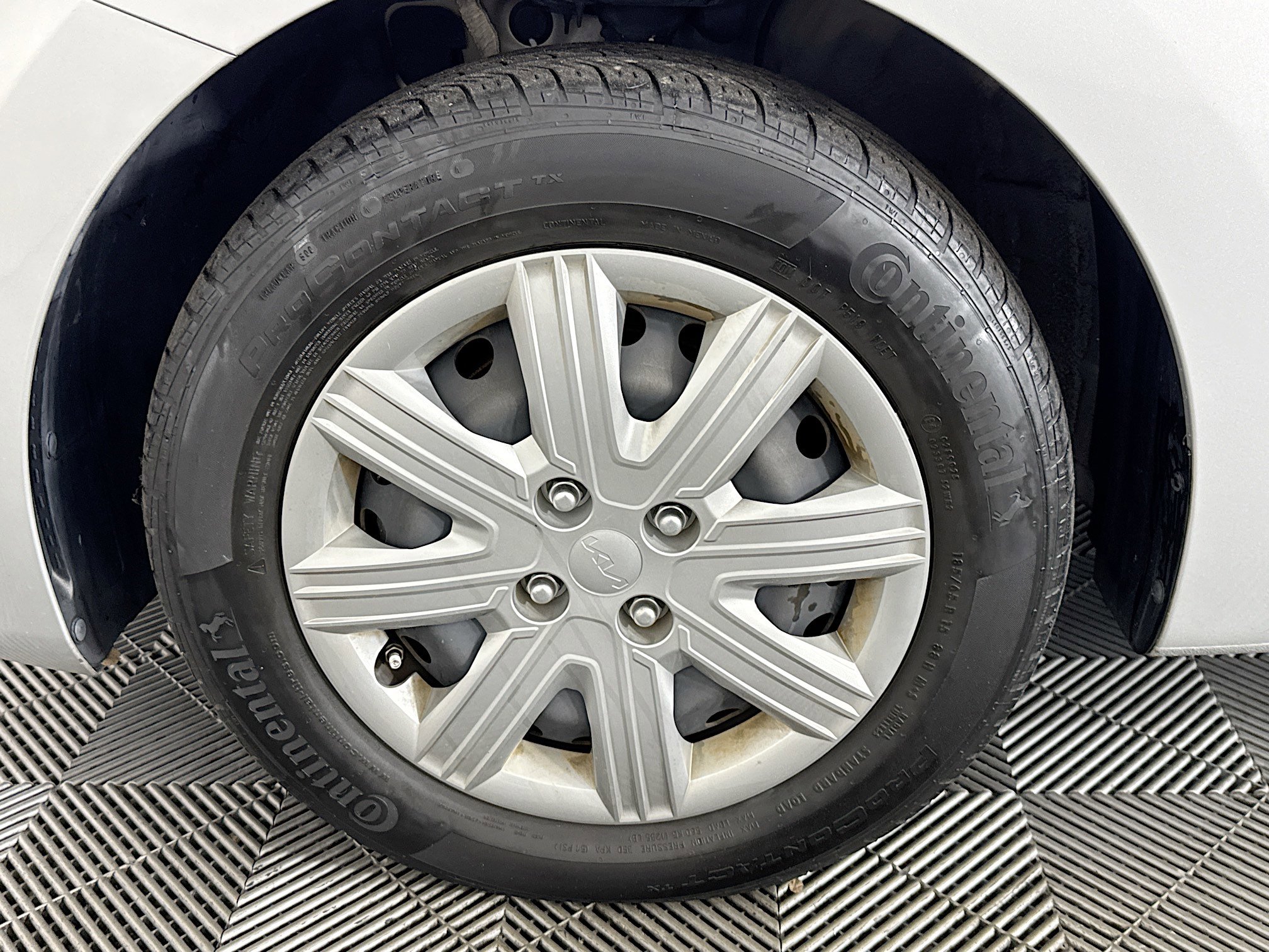 Used 2022 Kia Rio LX image 66