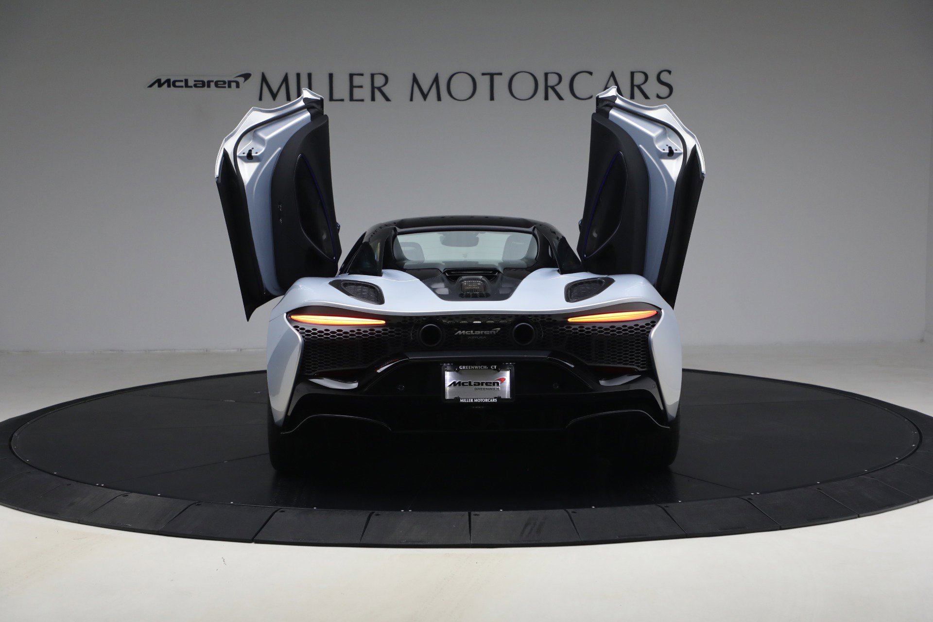 New 2026 McLaren Artura Spider image 17