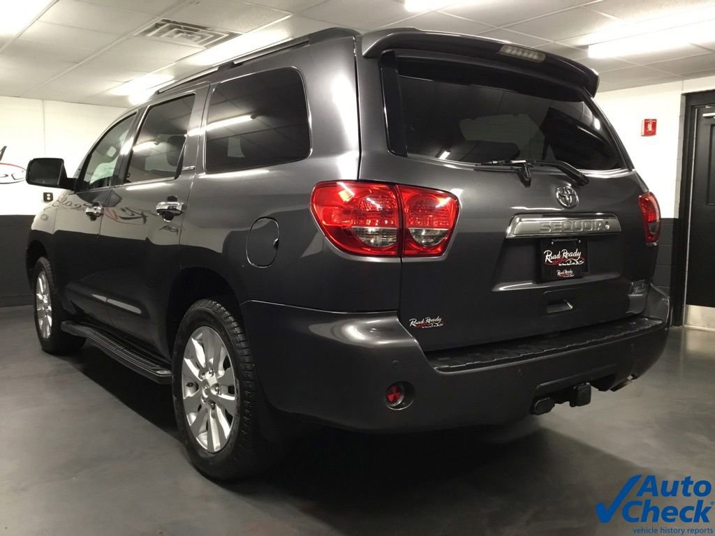 Used 2016 Toyota Sequoia Limited w/ Safety & Convenience Package image 8