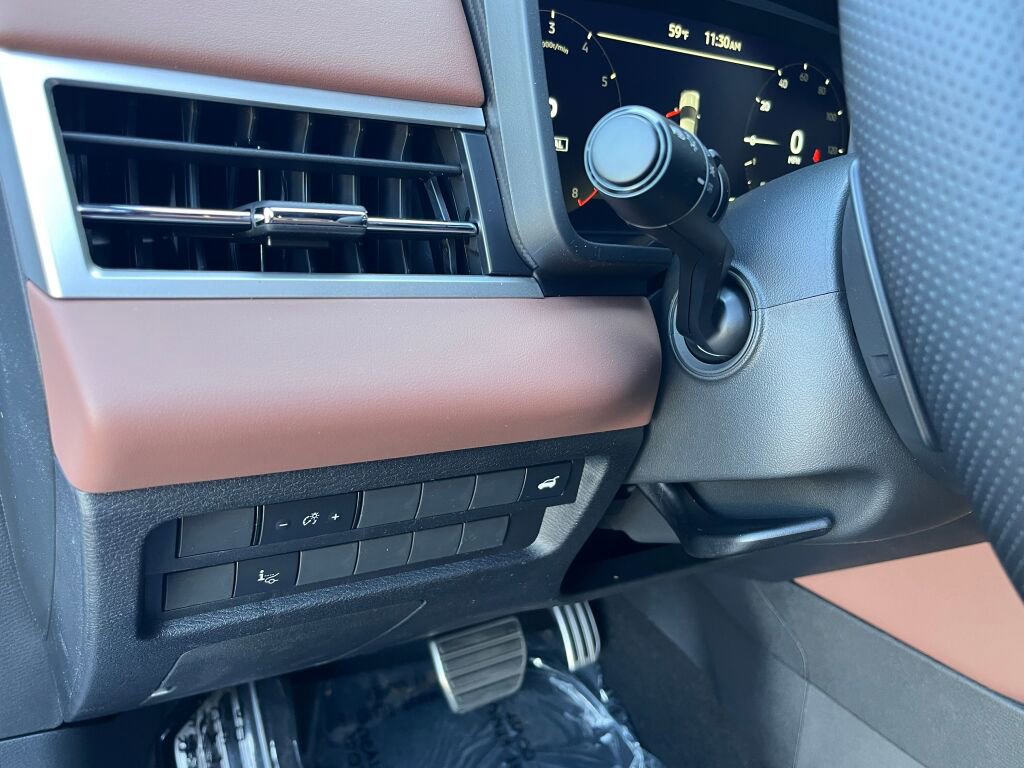 New 2025 Mitsubishi Outlander SEL image 12