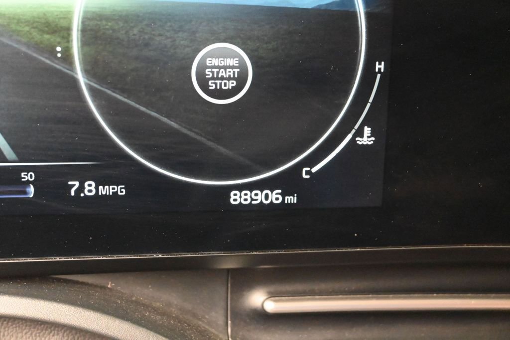 Used 2024 Kia Carnival SX Prestige FWD image 17