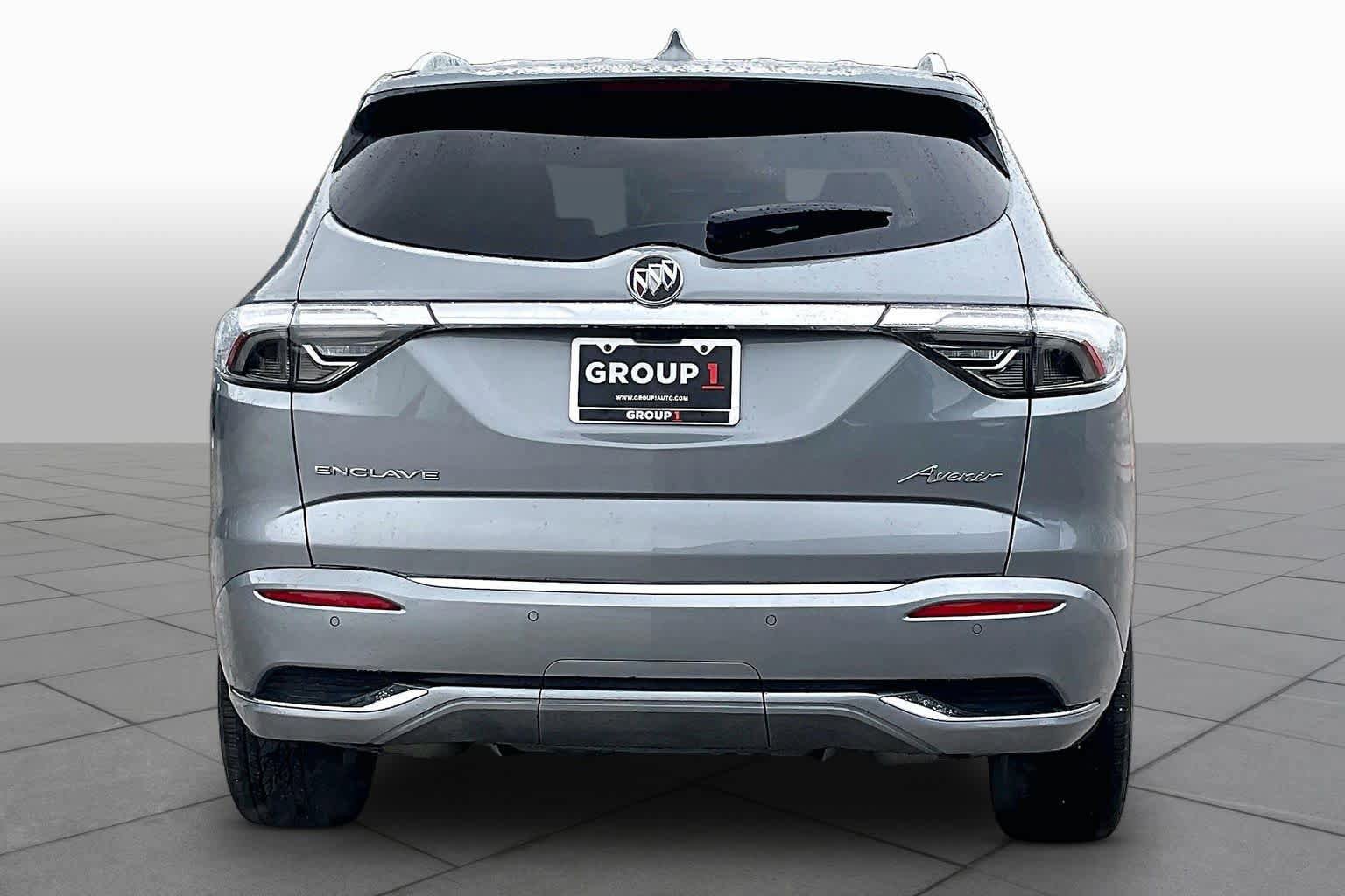 Used 2024 Buick Enclave Avenir w/ Avenir Technology Package FWD image 5