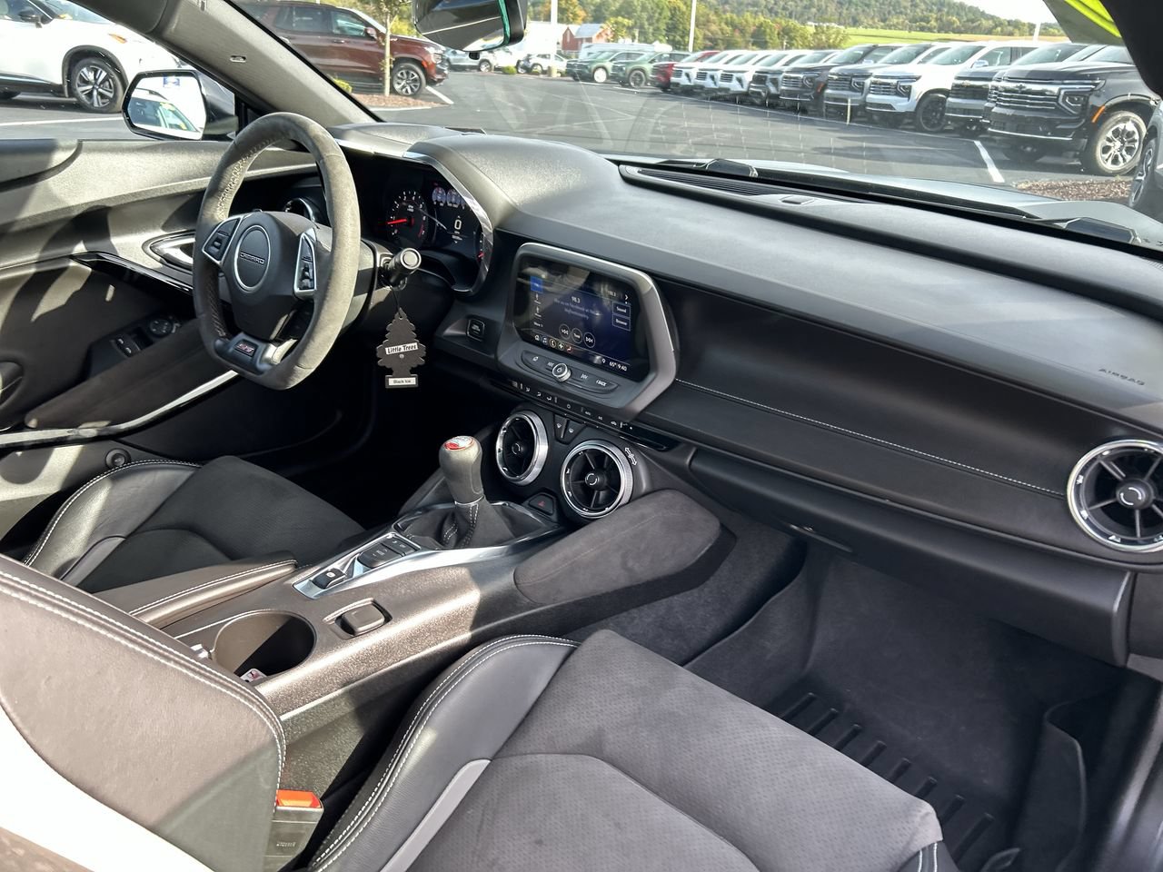 Used 2019 Chevrolet Camaro SS RWD image 15