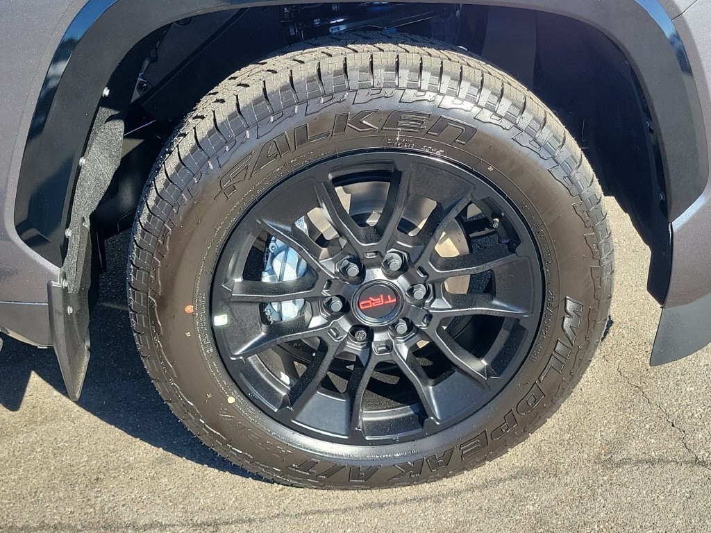 New 2026 Toyota Sequoia Platinum w/ TRD Off-Road Package AWD/4WD image 5