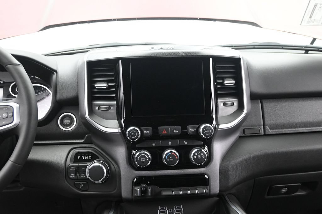 Used 2025 RAM 1500 Big Horn AWD/4WD image 24