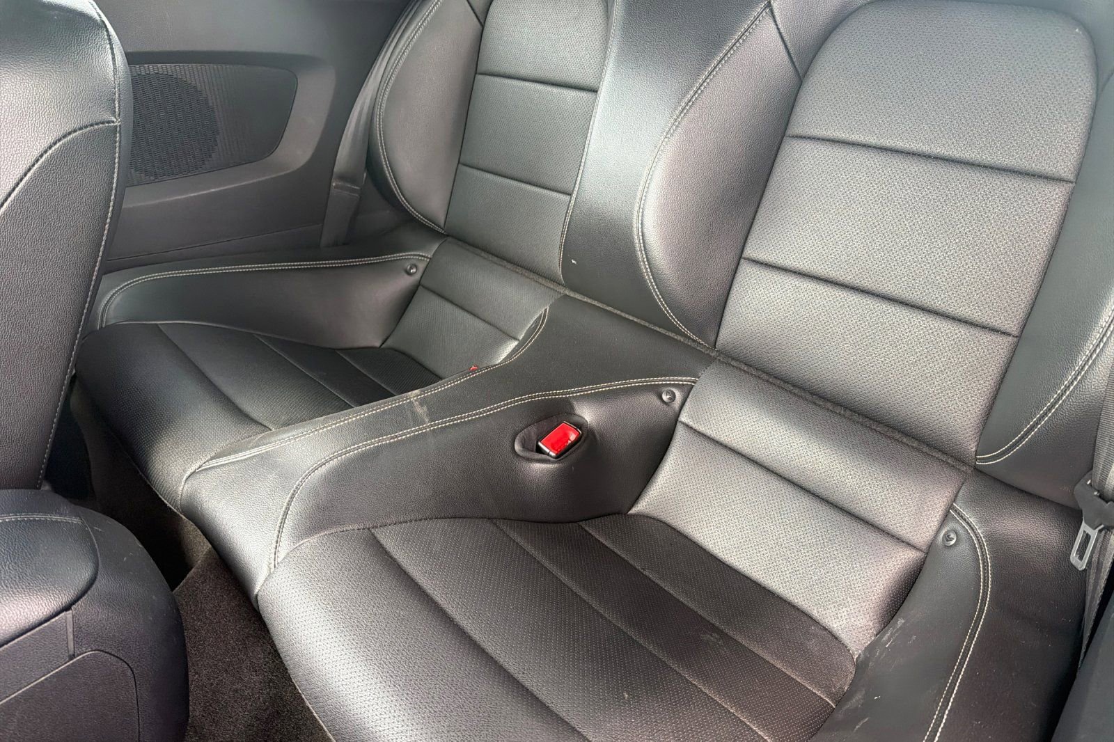 Used 2018 Ford Mustang Premium RWD image 12