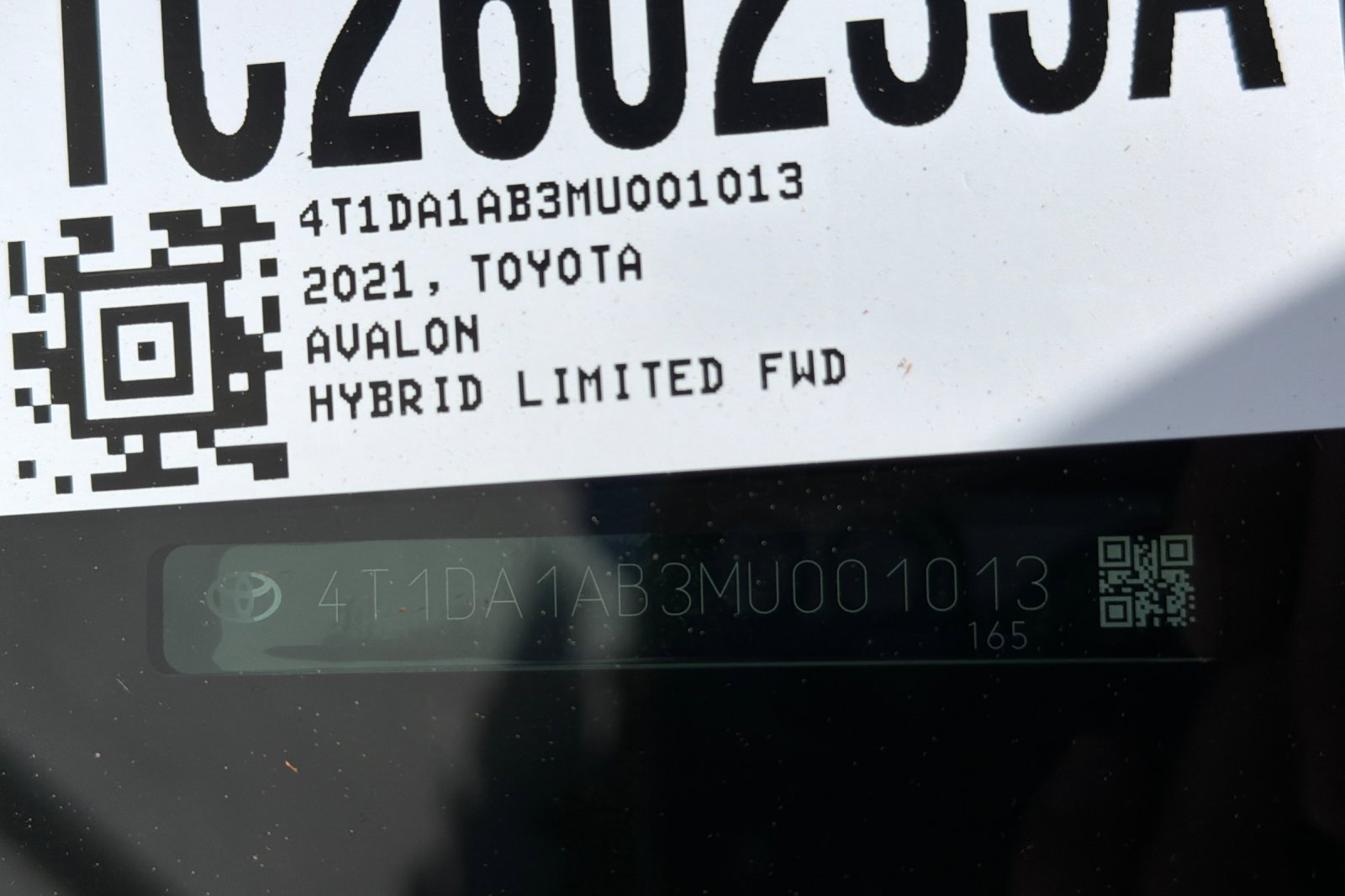 Used 2021 Toyota Avalon Limited w/ Advanced Safety Package image 3