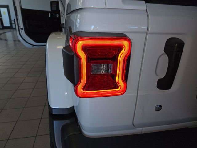 Used 2018 Jeep Wrangler Unlimited Rubicon AWD/4WD image 29