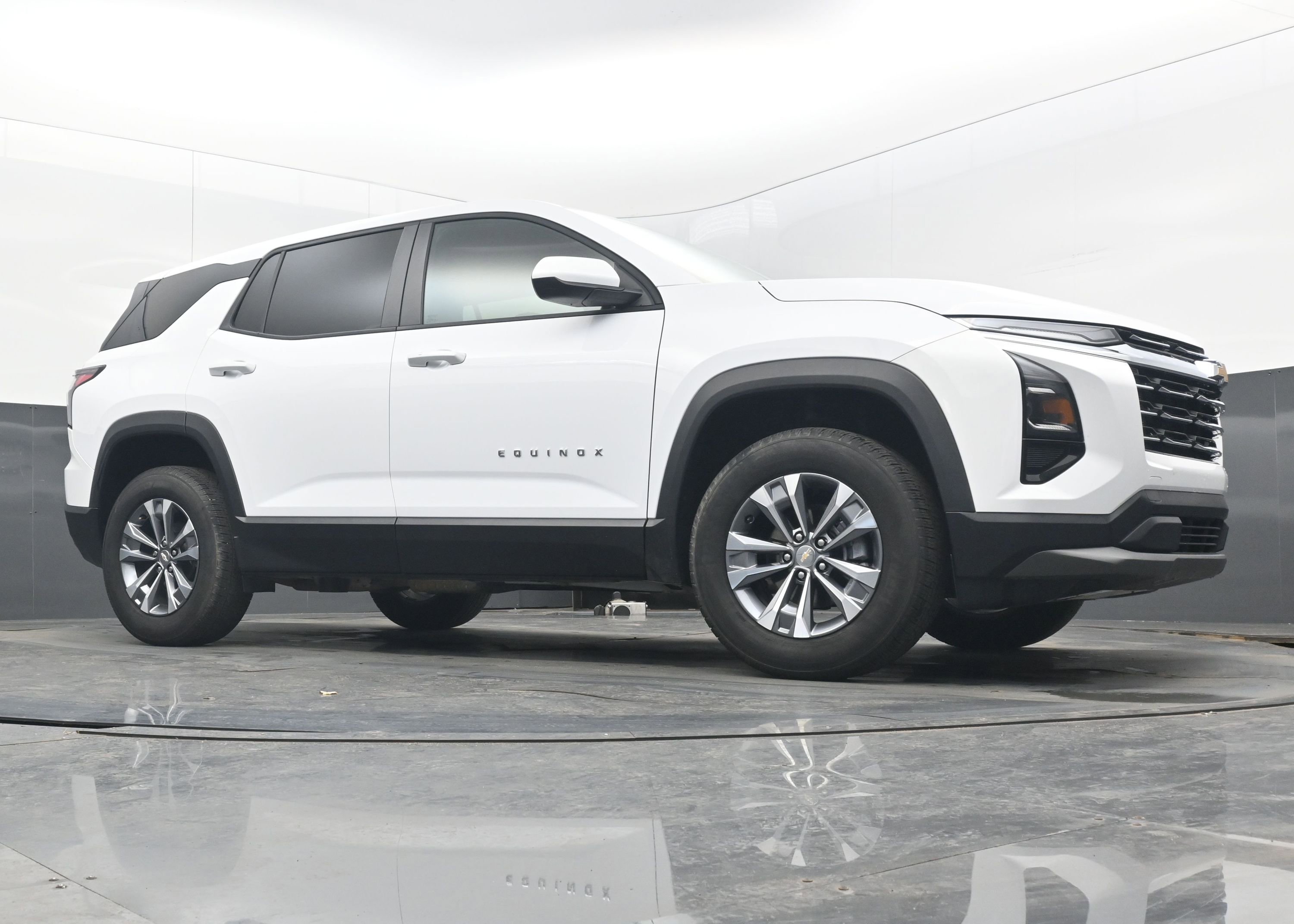 Certified 2025 Chevrolet Equinox LT image 23