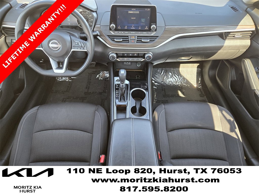 Used 2024 Nissan Altima 2.5 SV image 5