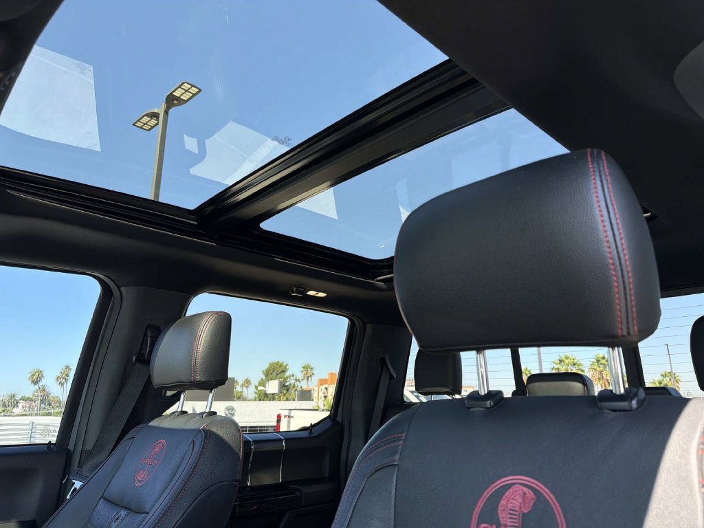 Used 2019 Ford F150 Lariat w/ Equipment Group 502A Luxury AWD/4WD image 24