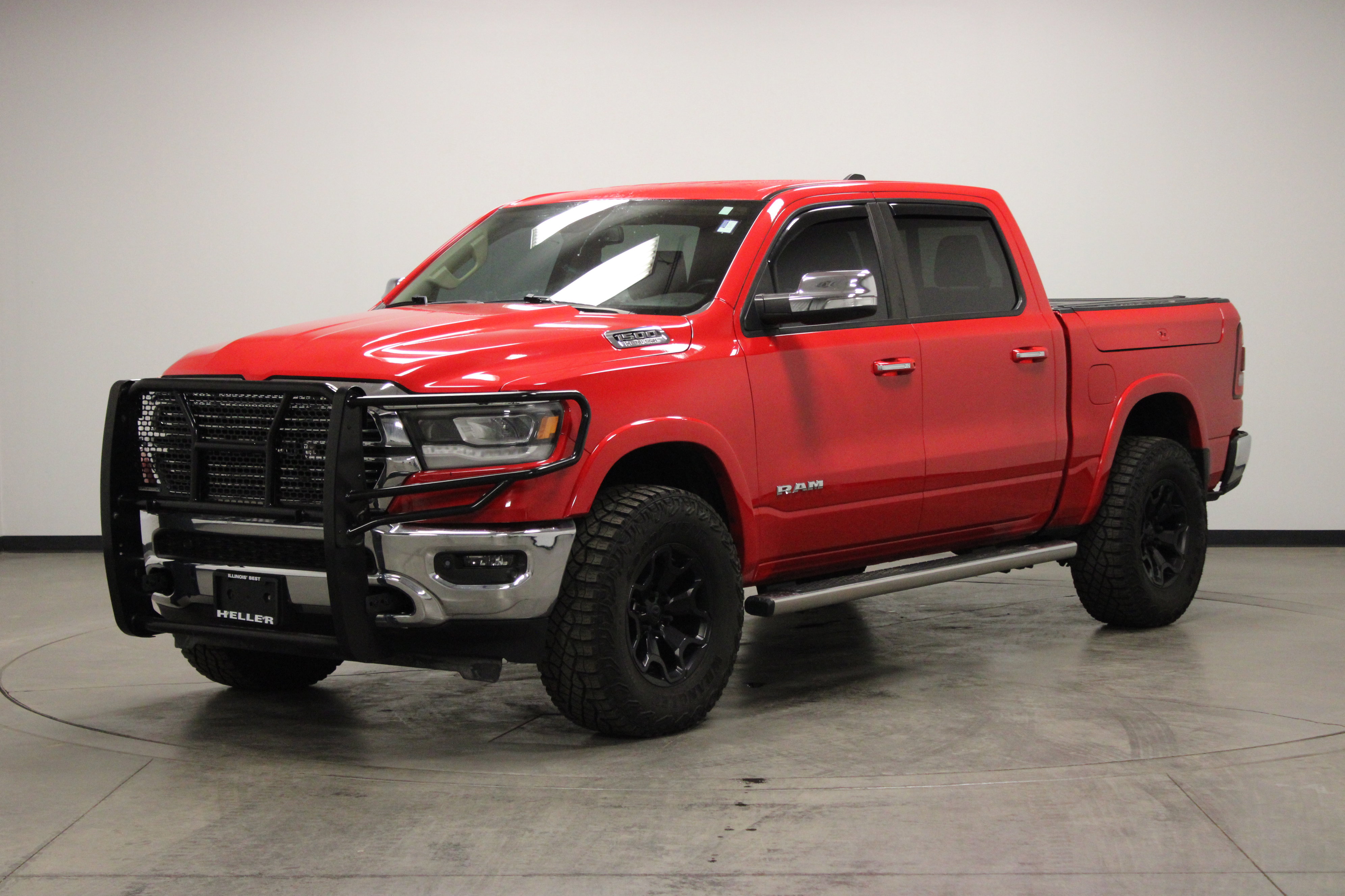 Used 2019 RAM 1500 Laramie image 4