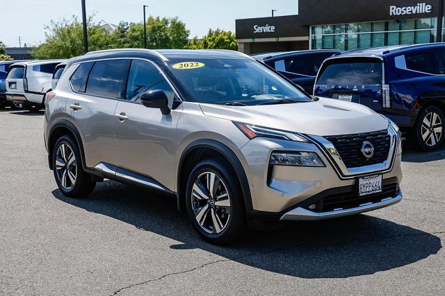 Used 2022 Nissan Rogue Platinum w/ Head-Up Display Package FWD image 6