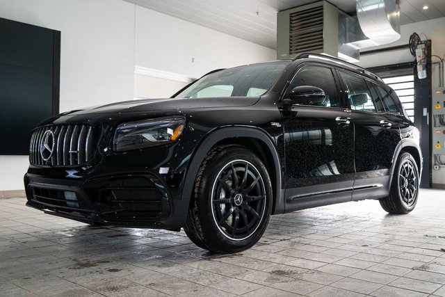 New 2026 Mercedes-Benz GLB 35 AMG 4MATIC image 3