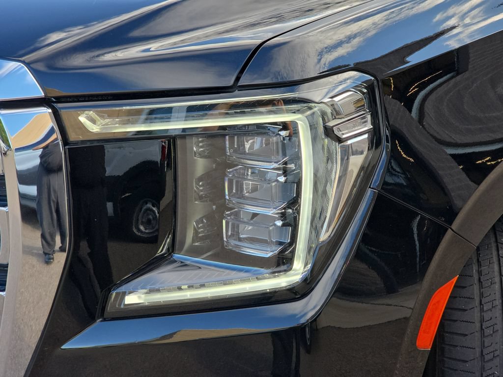 Used 2021 GMC Yukon SLT w/ SLT Luxury Plus Package AWD/4WD image 35